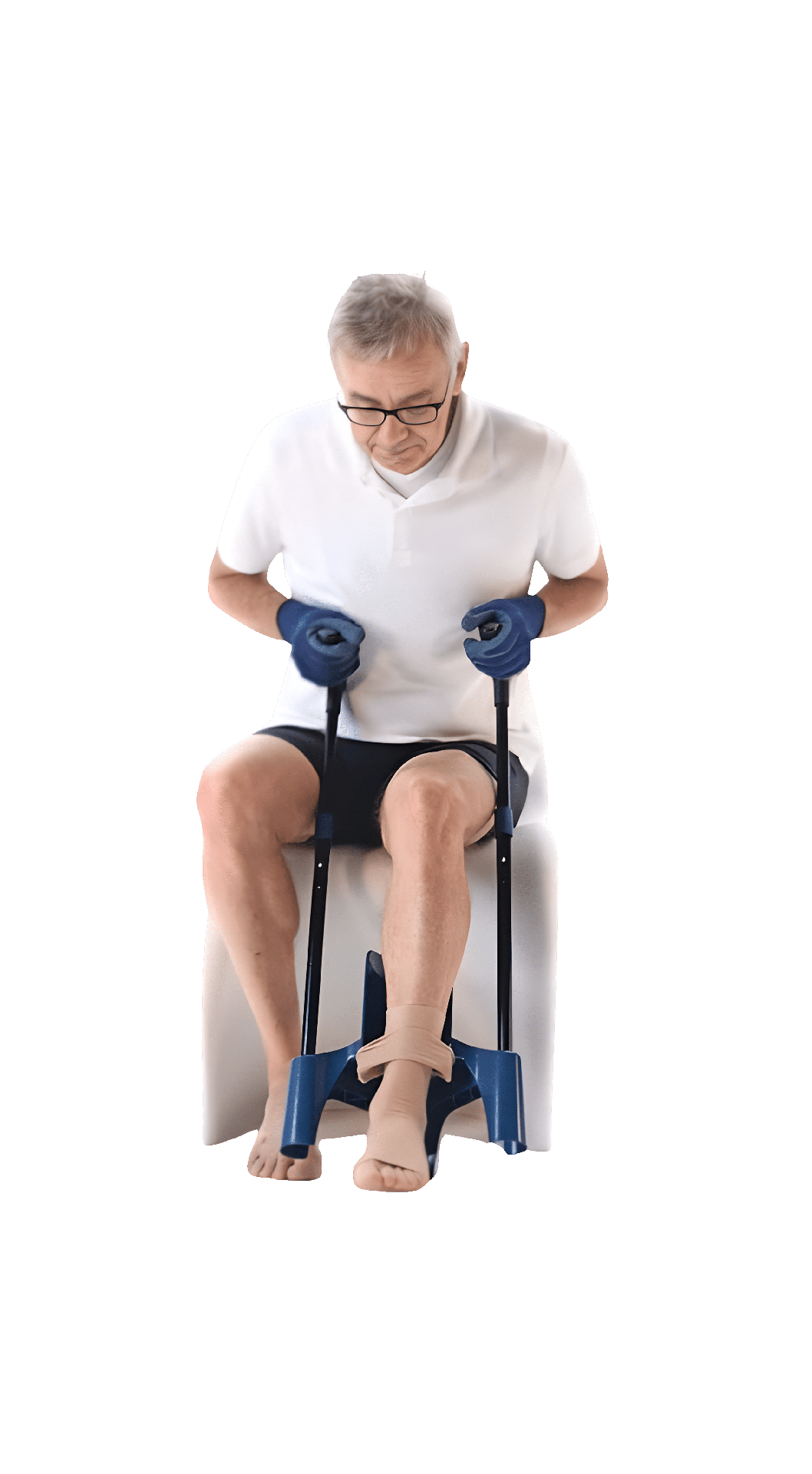 Man using Sigvaris Melany applicator Man using Sigvaris Melany applicator