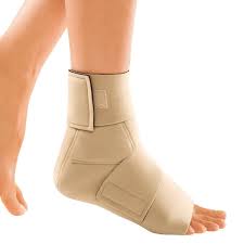 Juxta-Fit Ankle Foot Wrap Closed Heel